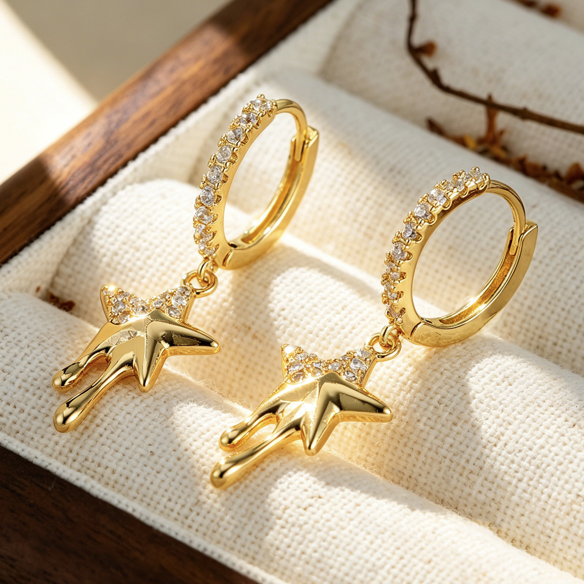 Meteor Pentagram Copper Inlaid Zirconia Earrings